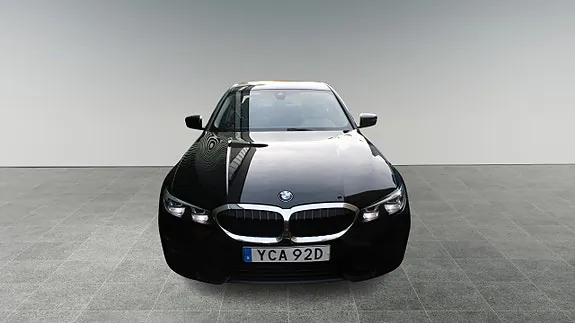 BMW 320D 2021 photo 2