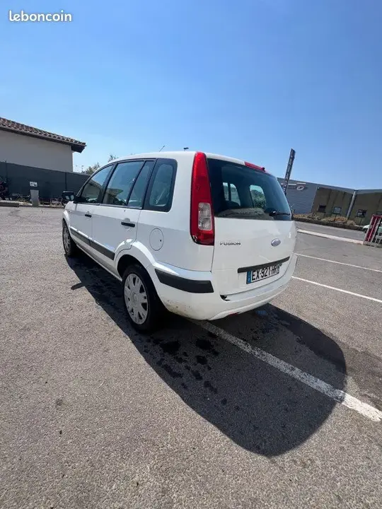 Ford Fusion 2006 photo 2