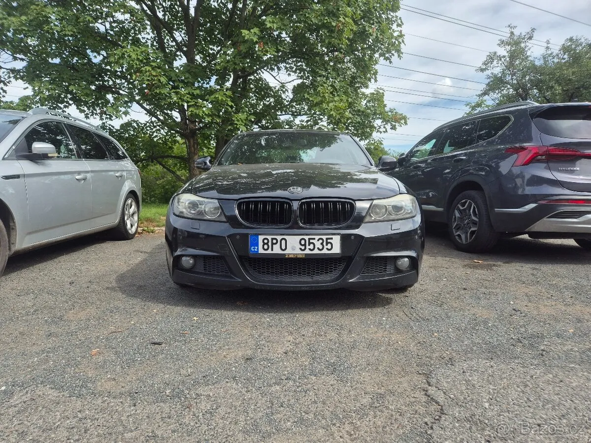 BMW E90