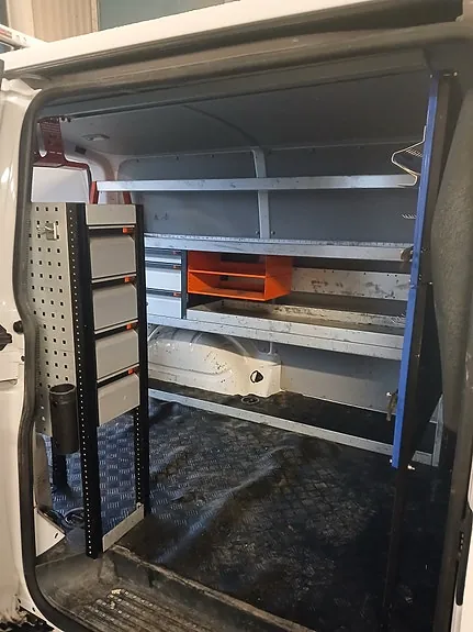 Volkswagen Transporter 2018 photo 4
