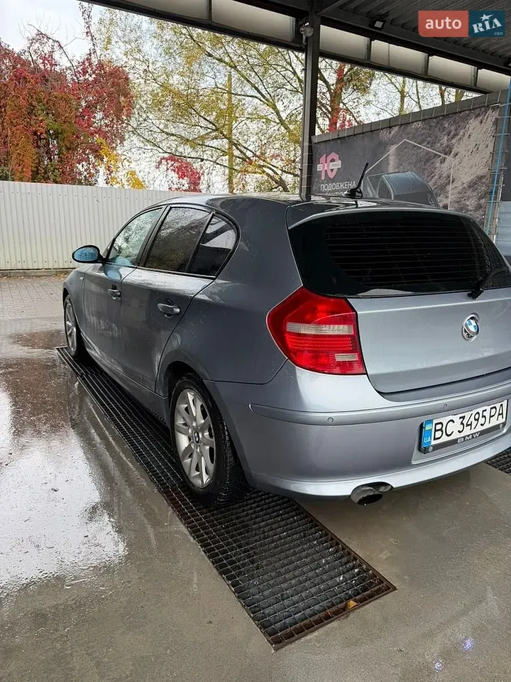 BMW 1 Series 2007 photo 4