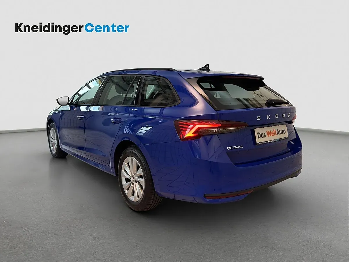 Skoda Octavia 2024 photo 3