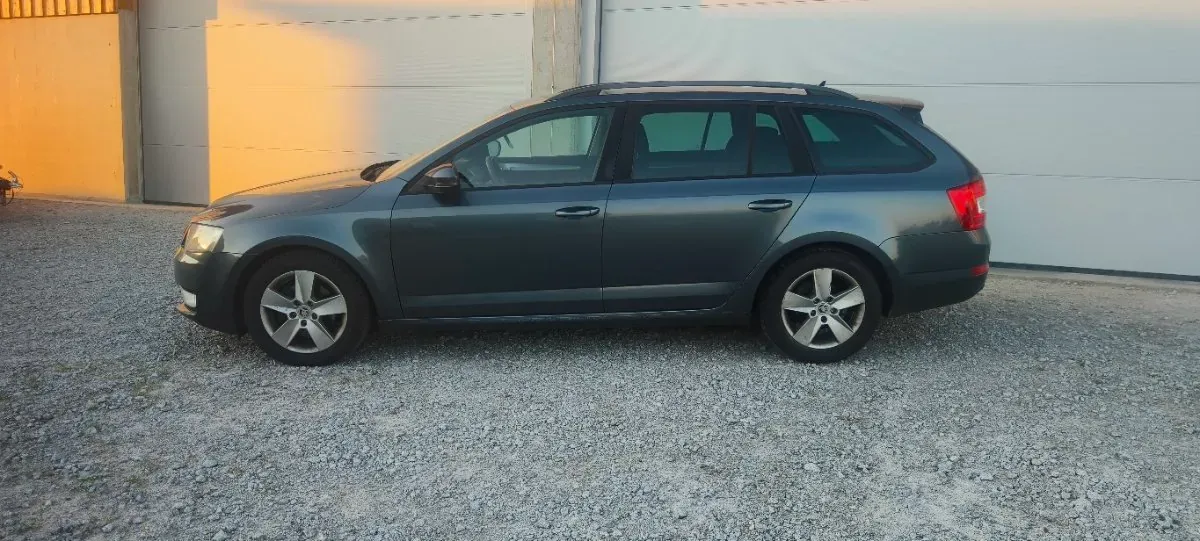 Skoda Octavia 2015 photo 3