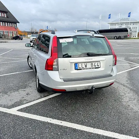 Volvo V50 2008 photo 3