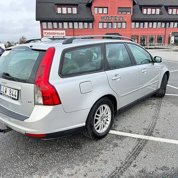 Volvo V50 2008 photo 4
