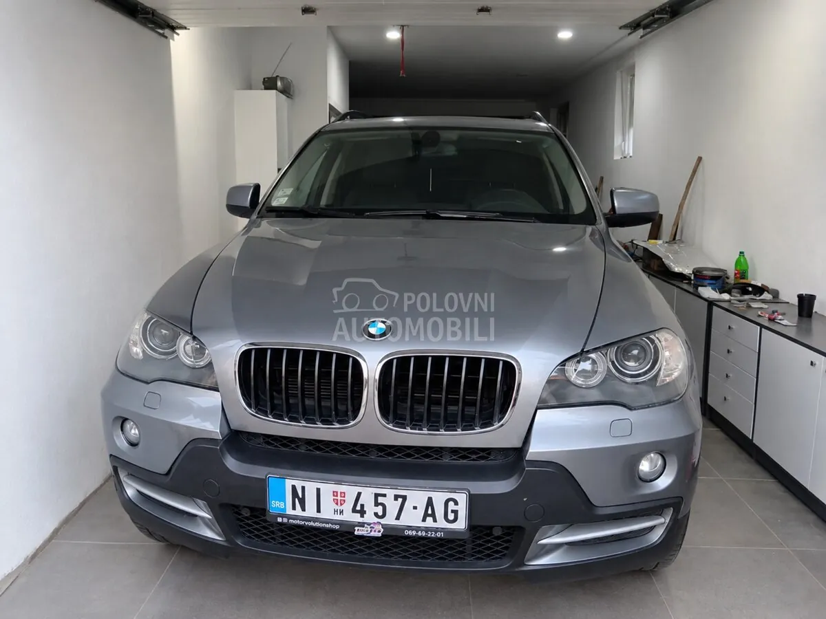 BMW X5 2008 photo 2