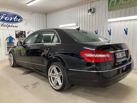 Mercedes-Benz E200 D 2010 photo 5