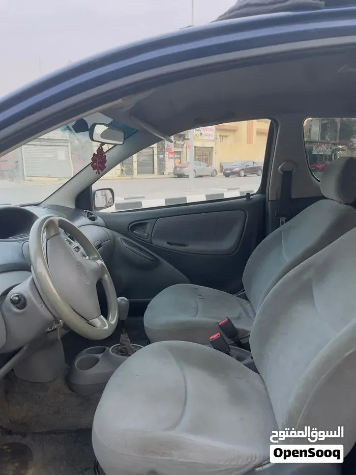 Toyota Yaris 2002 photo 3