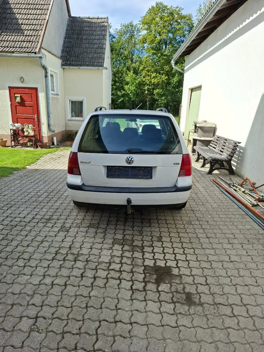 Volkswagen Golf 2005 photo 3