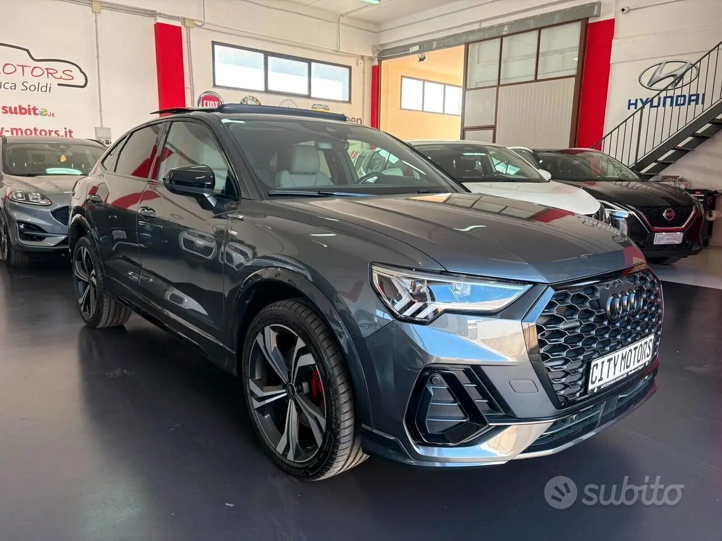 Audi Q3 2023 photo 2