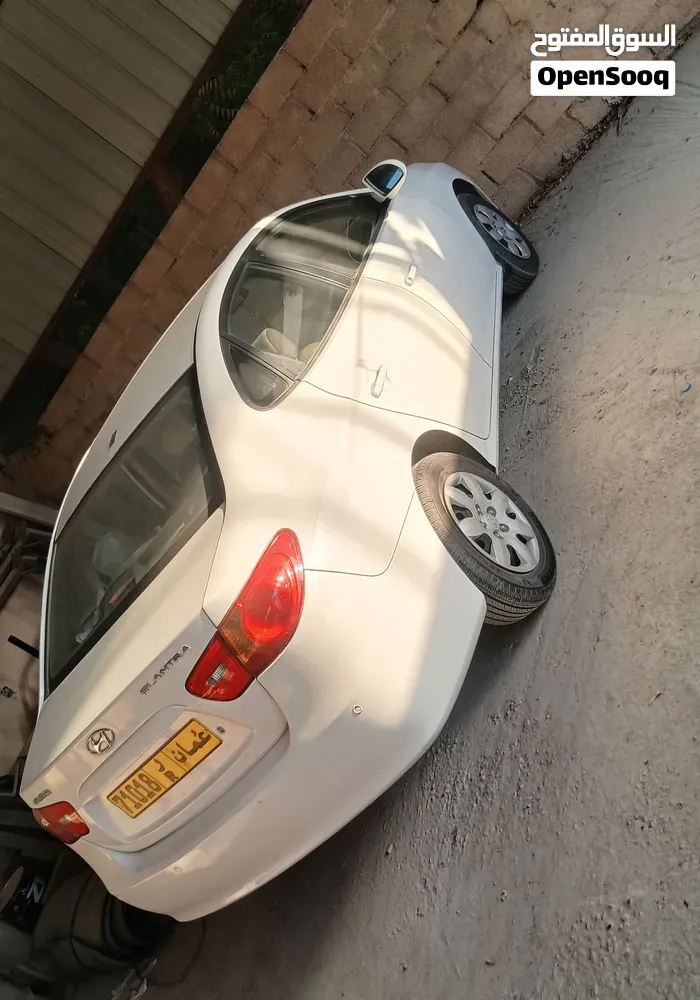 Hyundai Elantra 2008 photo 4