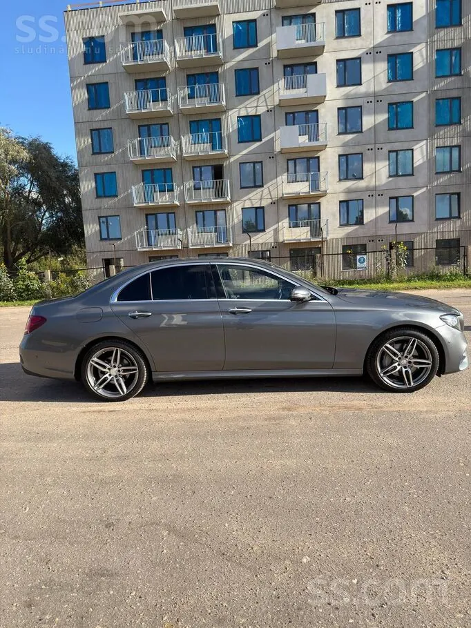 Mercedes-Benz E 220 D Amg Line 2016 photo 4