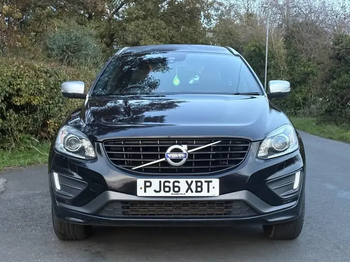Volvo Xc60 2016 photo 2