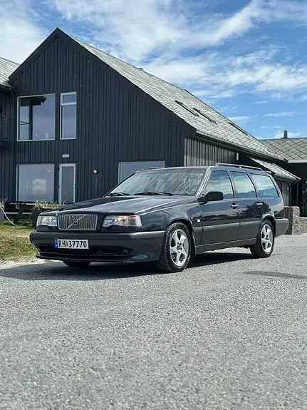 Volvo 850 1996 photo 2