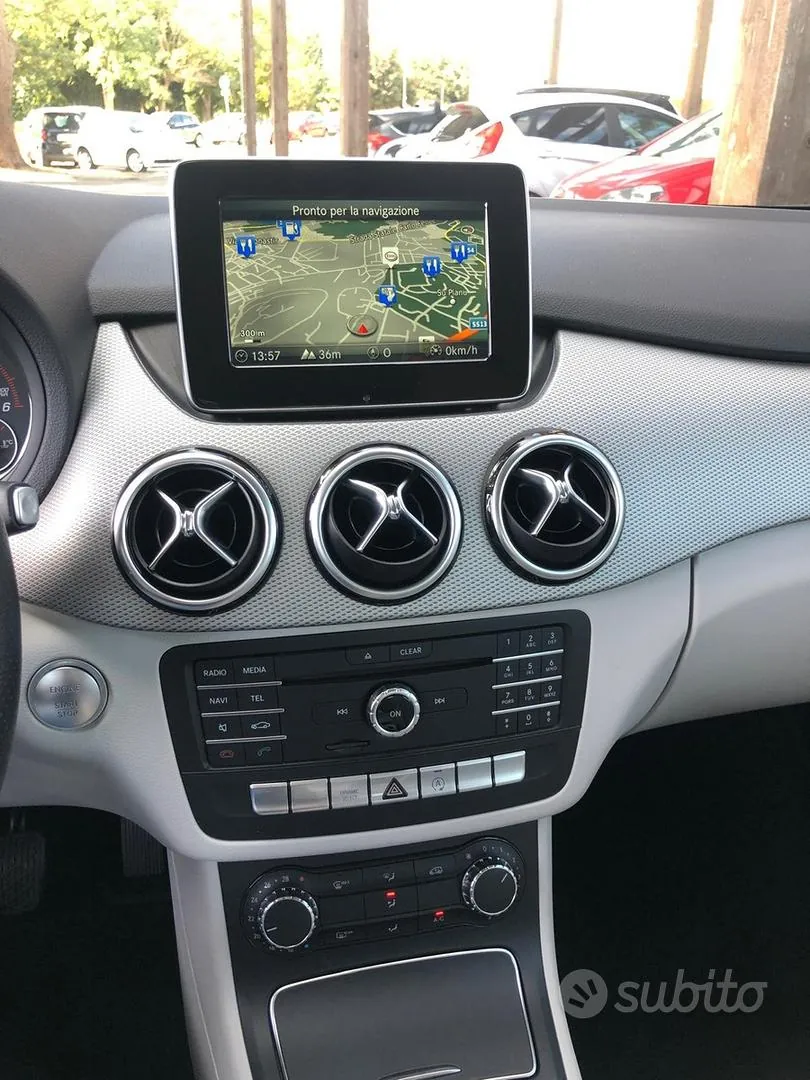 Mercedes-Benz B 2017 photo 4