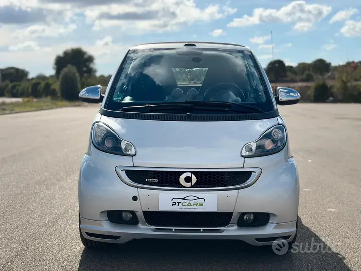 Smart Fortwo 2011 photo 2