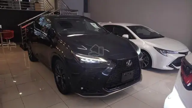 Lexus Nx350