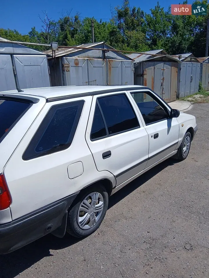 Skoda Felicia 1996 photo 2