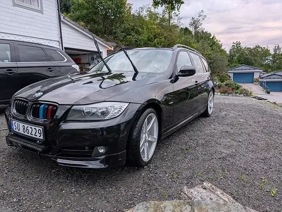 BMW 318D 2008 photo 2