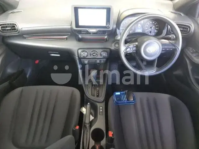 Toyota Yaris 2025 photo 4