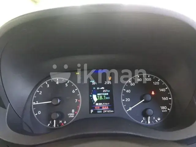 Toyota Yaris 2025 photo 5