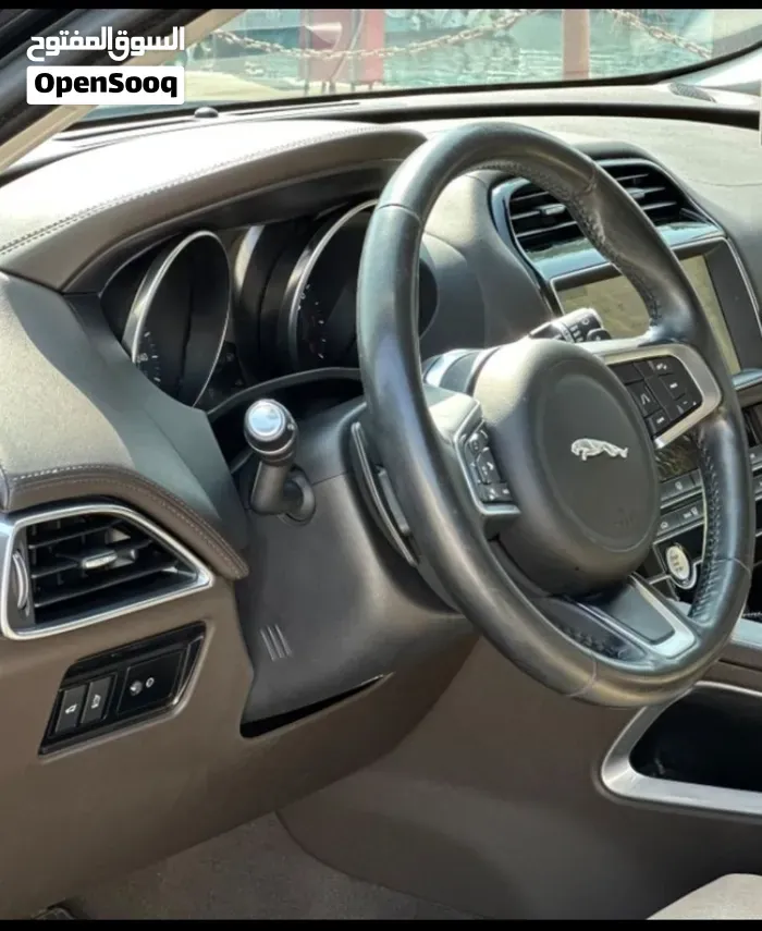 Jaguar F-Pace 2020 photo 3