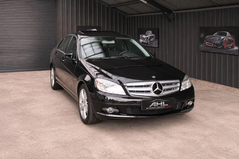 Mercedes-Benz C200