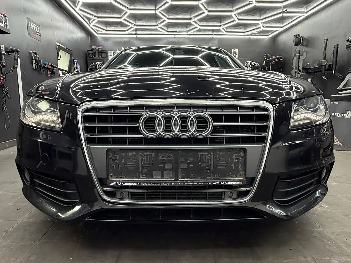 Audi A4 2009 photo 3