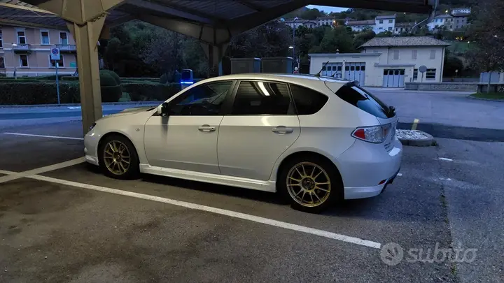 Subaru Impreza 2010 photo 2