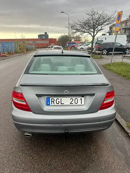 Mercedes-Benz C 250 2012 photo 5