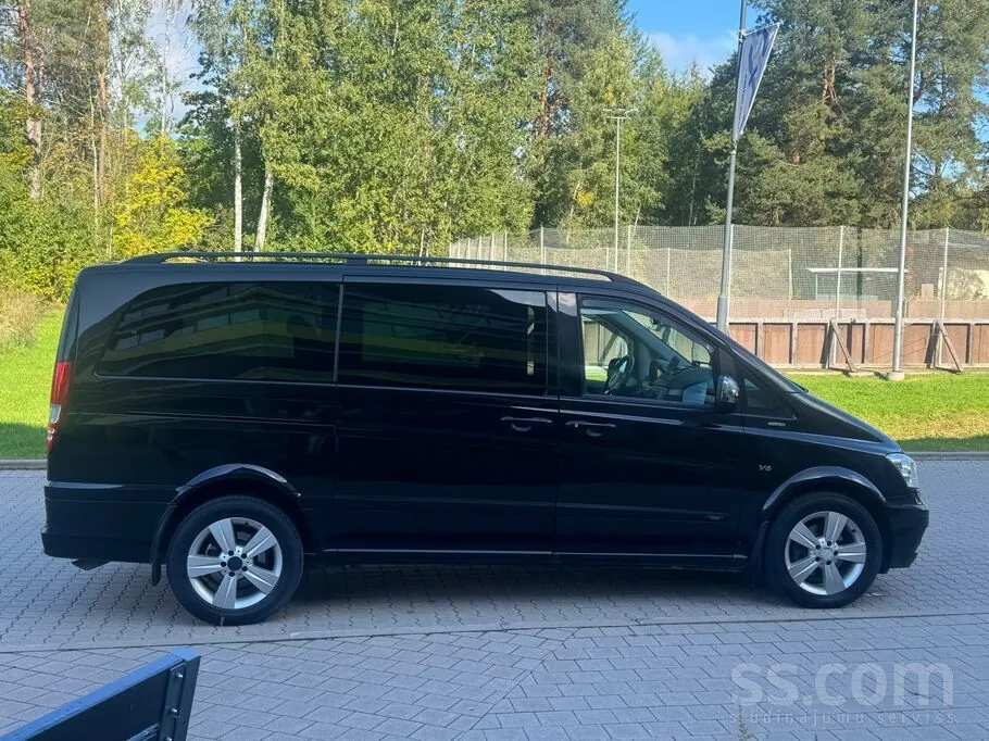 Mercedes-Benz Viano 2011 photo 3