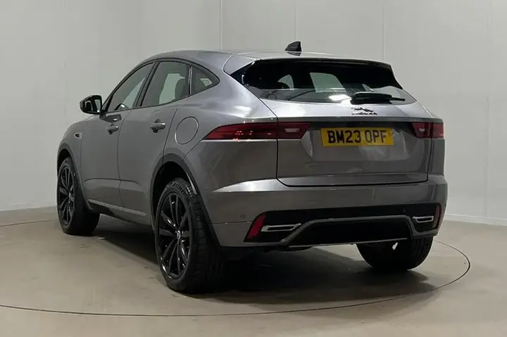 Jaguar E-Pace 2023 photo 3