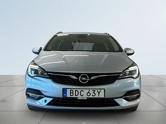 Opel Astra 2020 photo 2