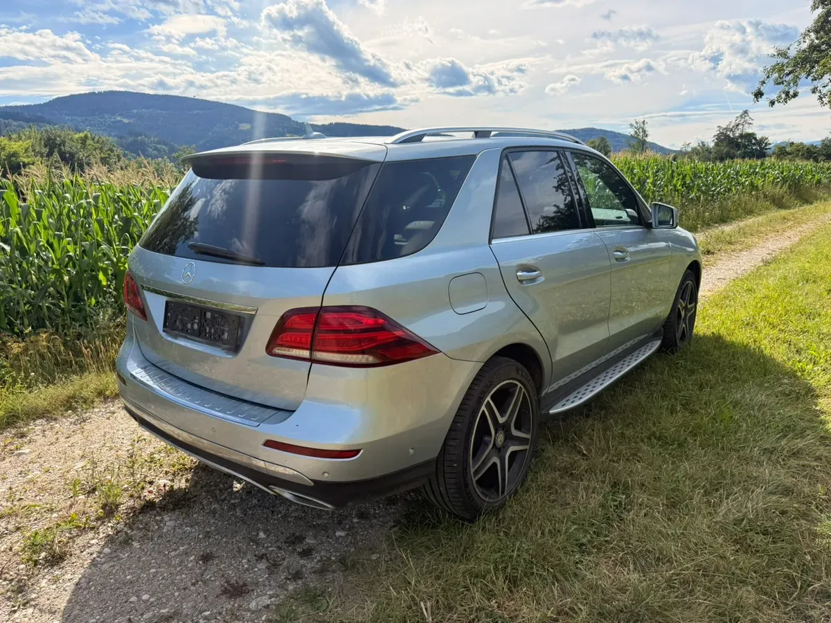 Mercedes-Benz Gle-Class 2017 photo 3