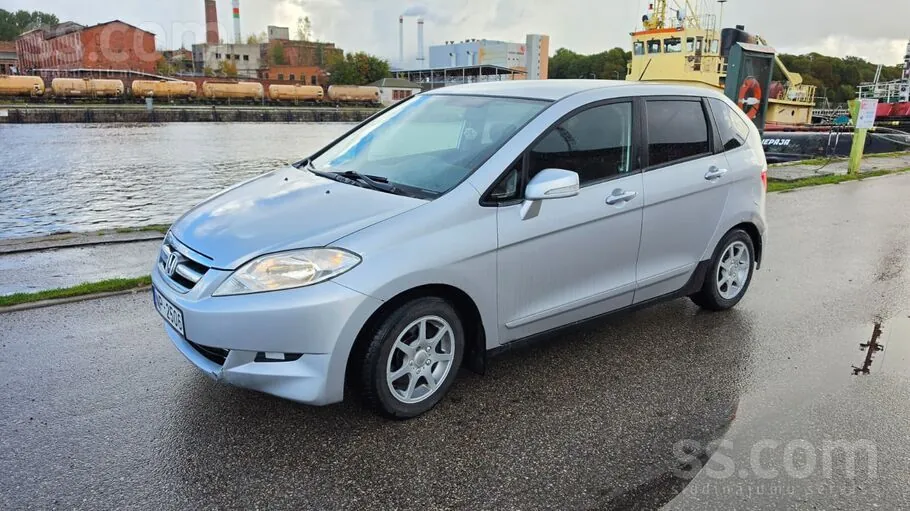 Honda Fr-V