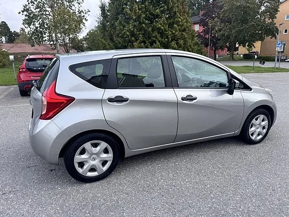 Nissan Note 2015 photo 4