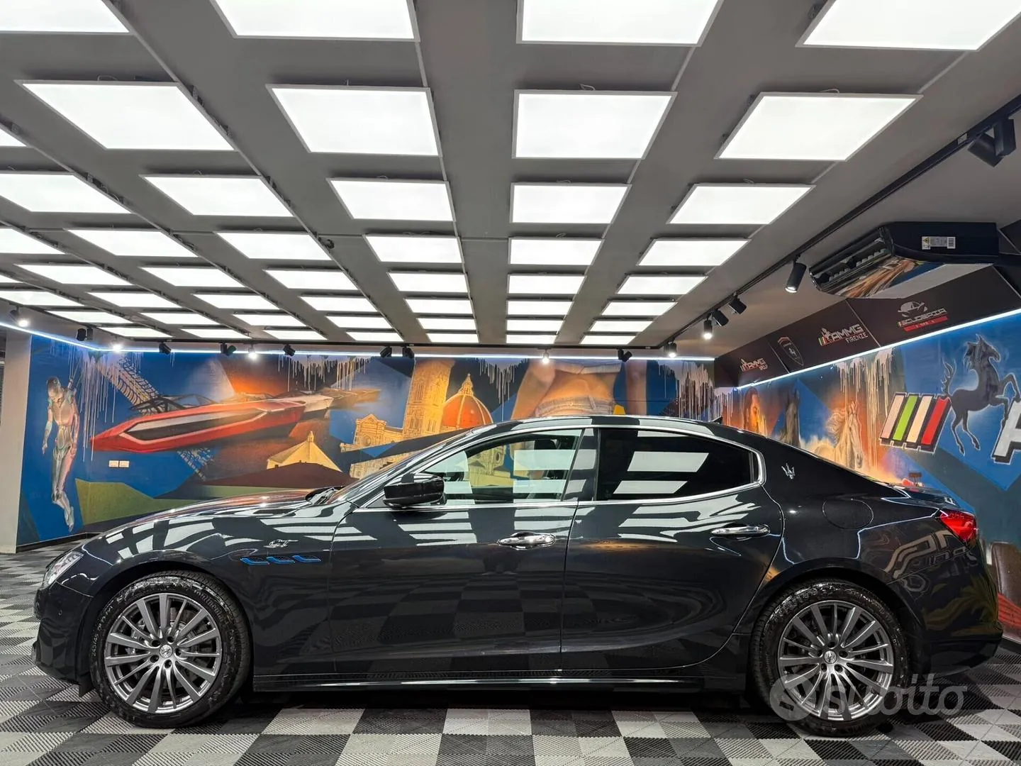 Maserati Ghibli 2023 photo 4
