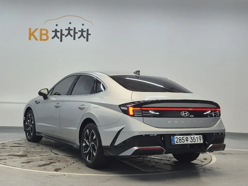 Hyundai Sonata 2025 photo 2