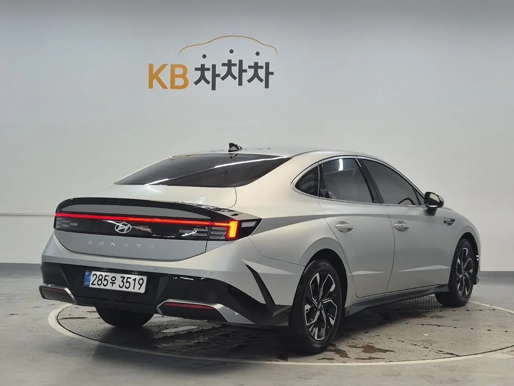 Hyundai Sonata 2025 photo 3