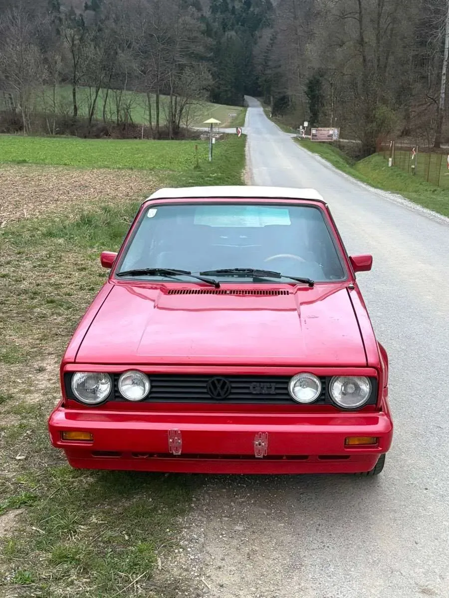 Volkswagen Golf 1 Cabrio 1991 photo 2