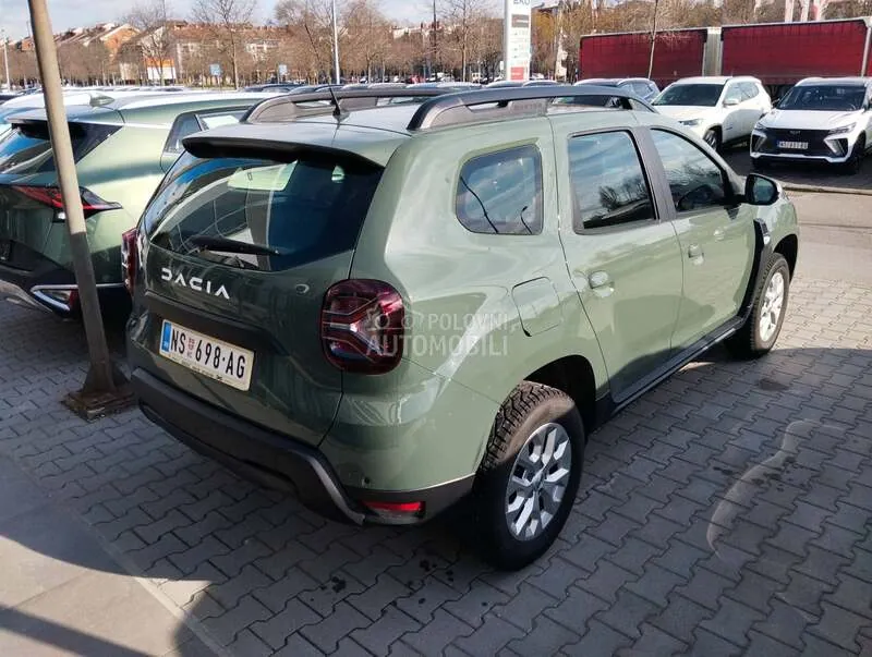 Dacia Duster 2023 photo 3