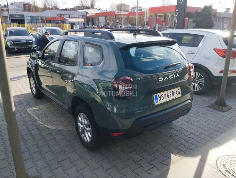 Dacia Duster 2023 photo 4