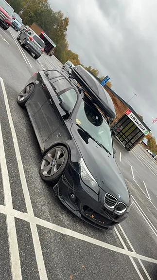 BMW 525D 2009 photo 2