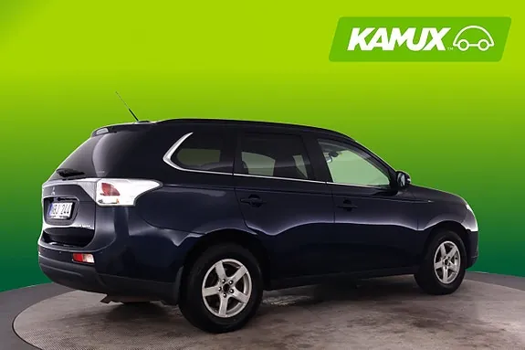 Mitsubishi Outlander 2013 photo 2