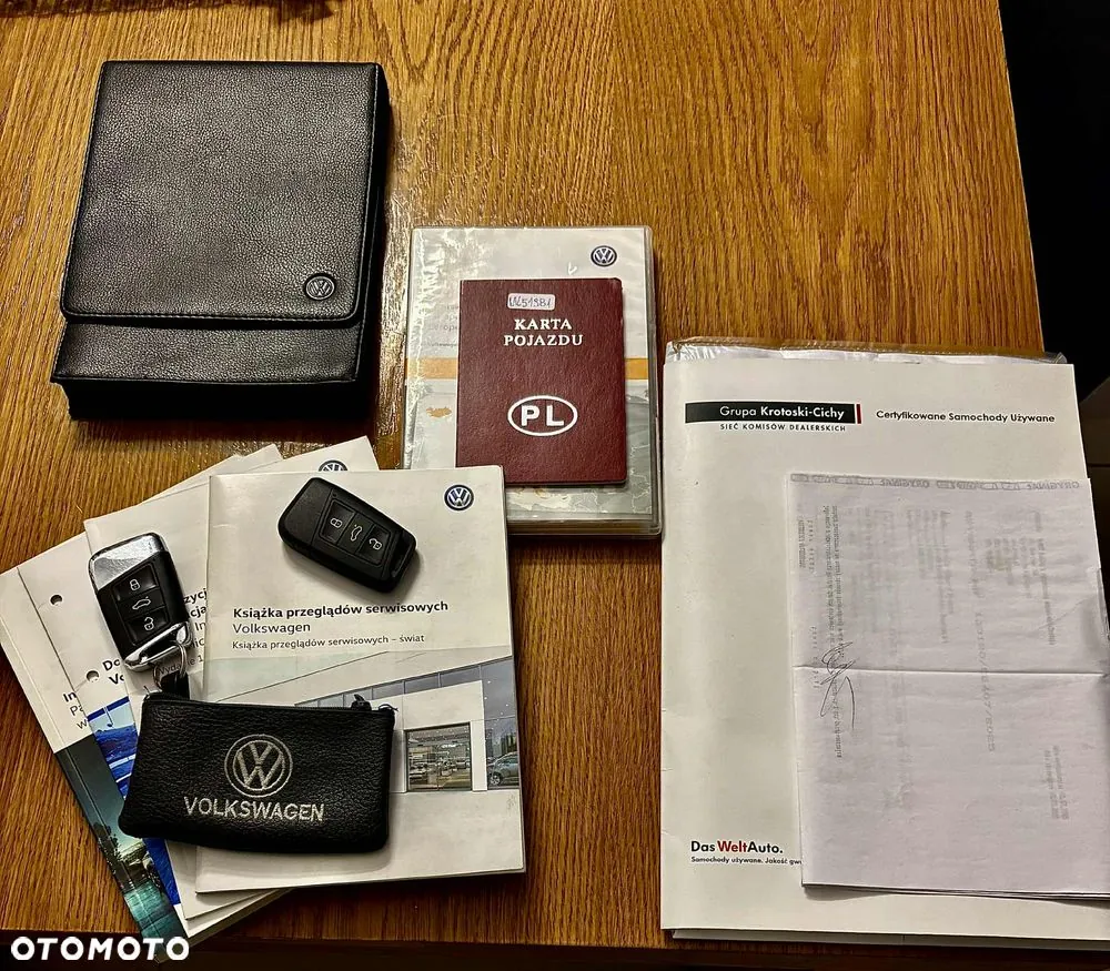 Volkswagen Passat 2016 photo 2