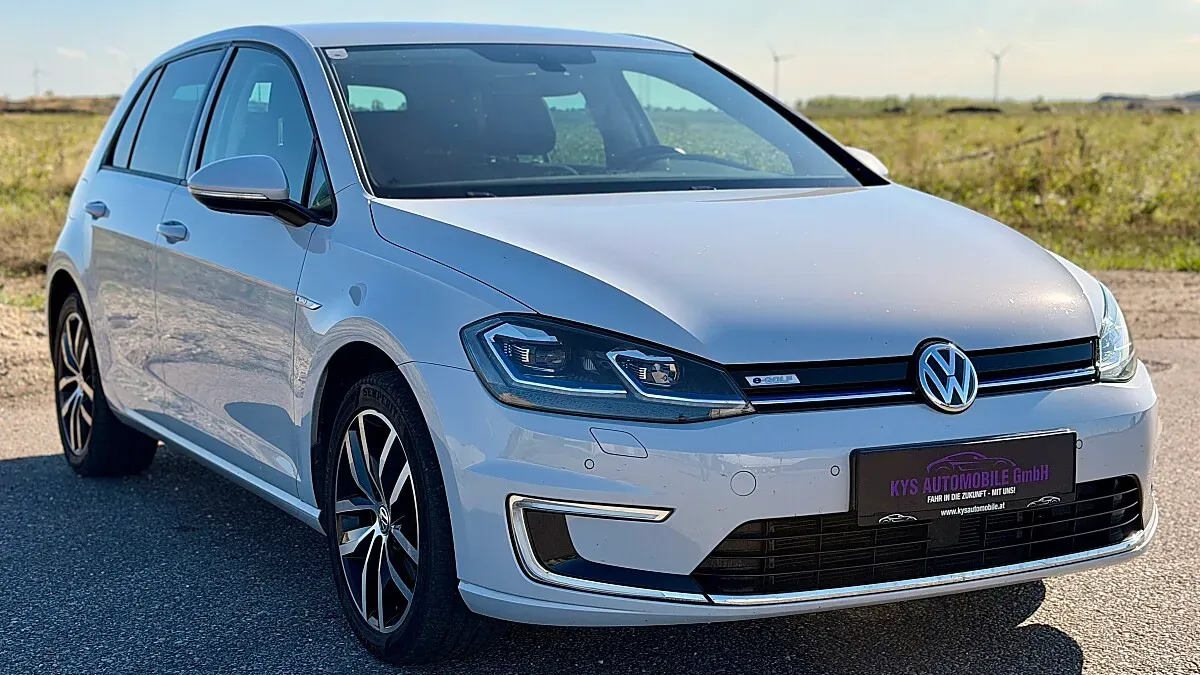 Volkswagen Golf 2018 photo 3