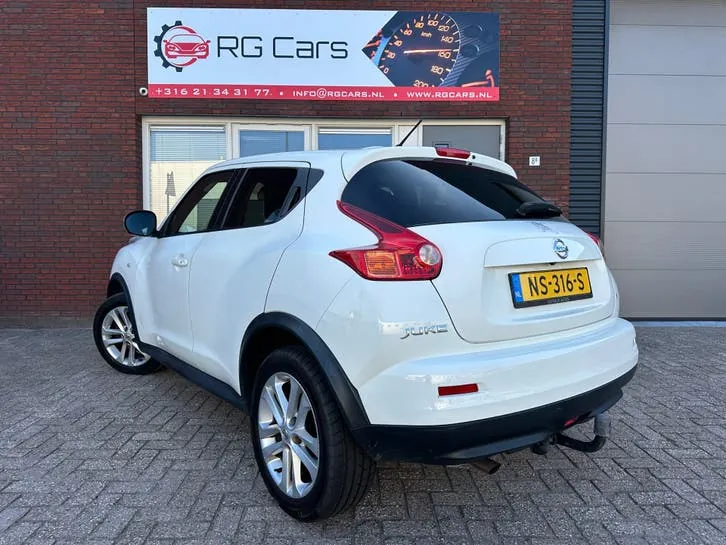 Nissan Juke 2012 photo 2