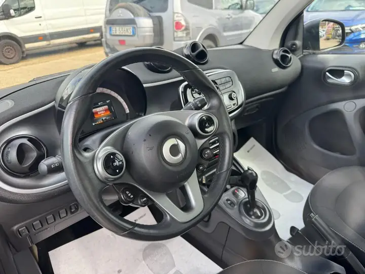 Smart Fortwo 2015 photo 5