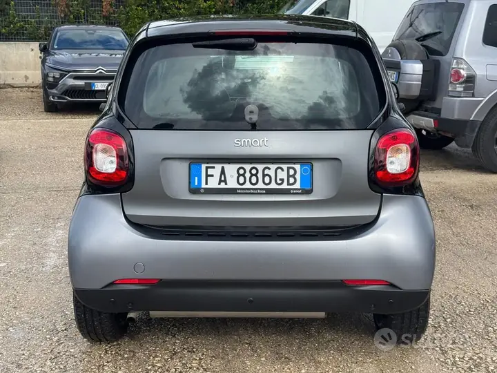 Smart Fortwo 2015 photo 3