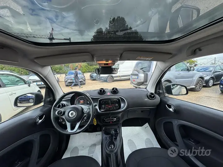 Smart Fortwo 2015 photo 4